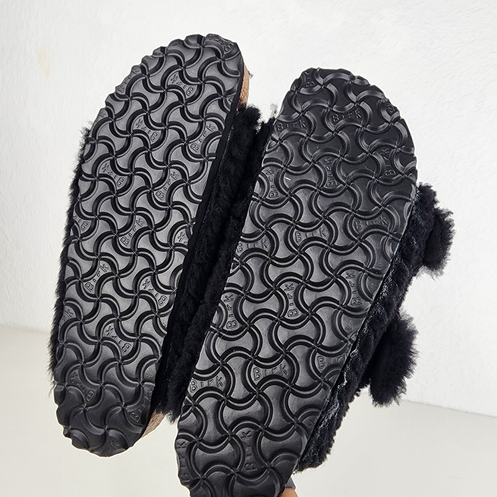 Arizona Big Buckle Shearling Birkenstock - Picture 6 of 8